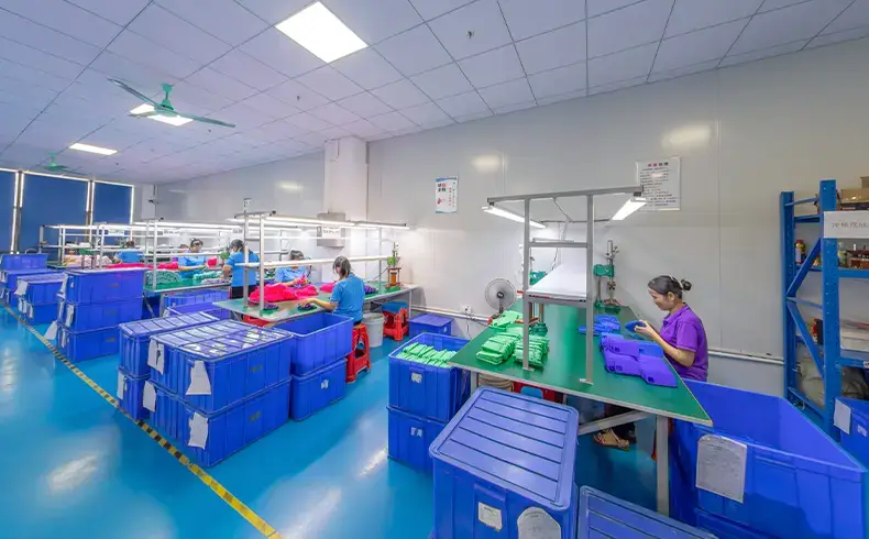 As a trusted phone case distributor, we prioritize quality and reliability in every product.cell phone case distributors