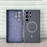 Phone case for Samsung Android with magnetic design and inner lining.
