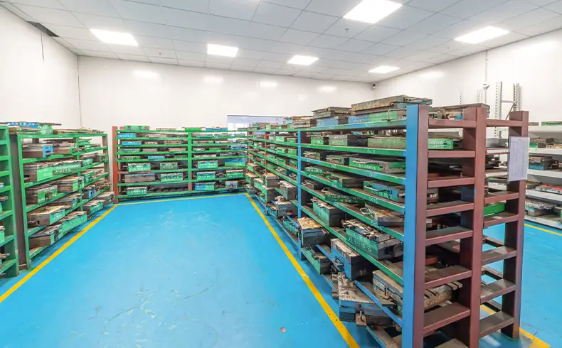 Inspection Room​ mobile phone case wholesale