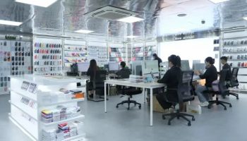 Flexible cooperation models for wholesale phone case orders